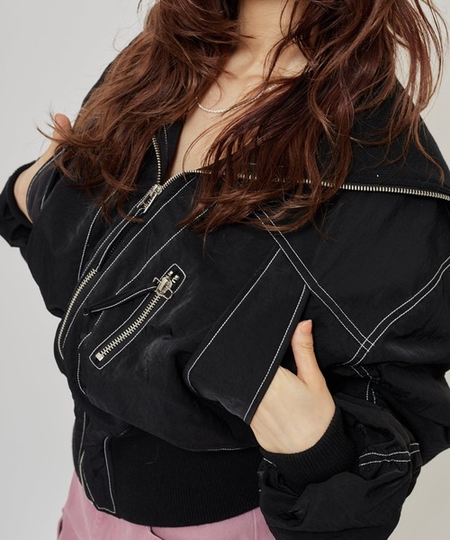 atmos pink（アトモスピンク）の「atmos pink Big Collar Bomber Jacket / アトモス ピンク ビッグ カラー ボンバー ジャケット（その他アウター・レディース・ブラック/ベージュ・FREE）」の3枚目の写真