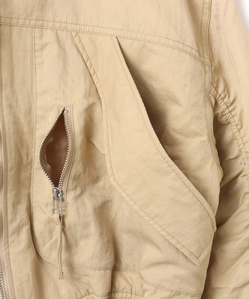 atmos pink（アトモスピンク）の「atmos pink Big Collar Bomber Jacket / アトモス ピンク ビッグ カラー ボンバー ジャケット（その他アウター・レディース・ブラック/ベージュ・FREE）」の15枚目の写真