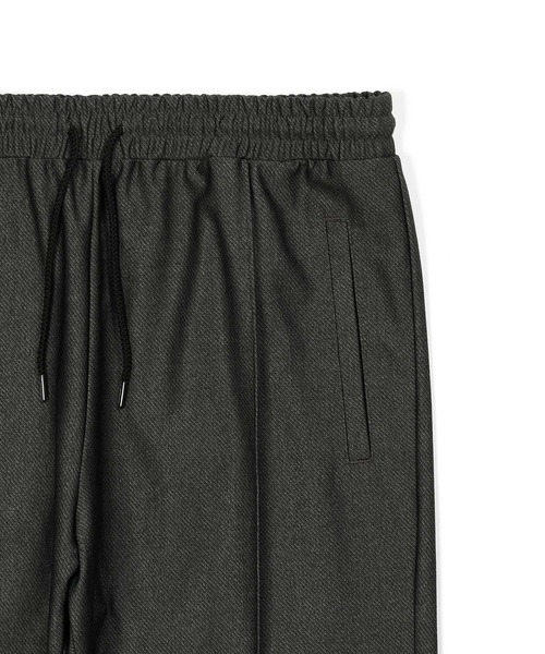 The DUFFER of ST.GEORGE（ザダファーオブセントジョージ）の「【WEB限定アイテム】SET UP JERSEY CENTER CREASE TROUSERS：セットアップ対応 センタークリース ジャージスラックス（スラックス・メンズ・ブラック/グレー・X-LARGE/LARGE/MEDIUM/SMALL）」の12枚目の写真
