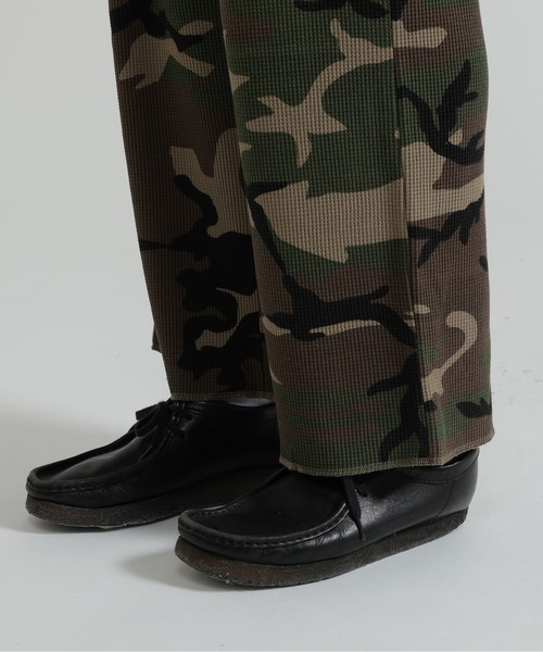 AVIREX(アヴィレックス)の「《直営店限定》CAMO WAFFLE PANTS(その他パンツ・レディース・グリーン系カモフラージュ/ベージュ系その他・M/S)」の13枚目の写真