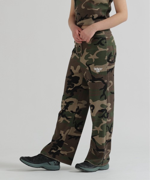 AVIREX(アヴィレックス)の「《直営店限定》CAMO WAFFLE PANTS(その他パンツ・レディース・グリーン系カモフラージュ/ベージュ系その他・M/S)」の15枚目の写真