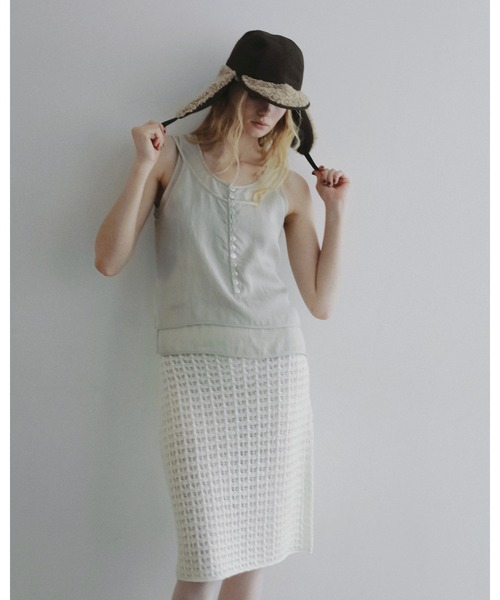 anuke（アンヌーク）の「Camisole Layered Tanktop（タンクトップ・レディース・ブラウン/アイボリー・FREE）」の4枚目の写真