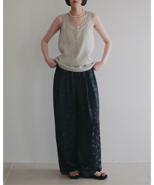 anuke（アンヌーク）の「Camisole Layered Tanktop（タンクトップ・レディース・ブラウン/アイボリー・FREE）」の9枚目の写真