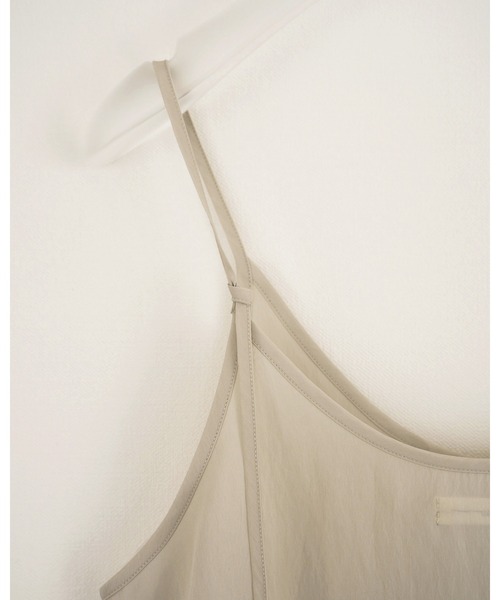 anuke（アンヌーク）の「Camisole Layered Tanktop（タンクトップ・レディース・ブラウン/アイボリー・FREE）」の19枚目の写真