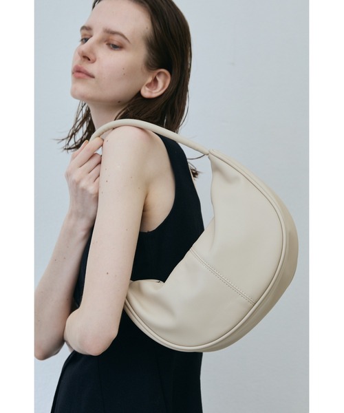un/neu（アンノイ）の「ハーフムーンワンショルダーバッグ（ショルダーバッグ・レディース・ブラウン/ホワイト/ブラック・FREE）」の2枚目の写真