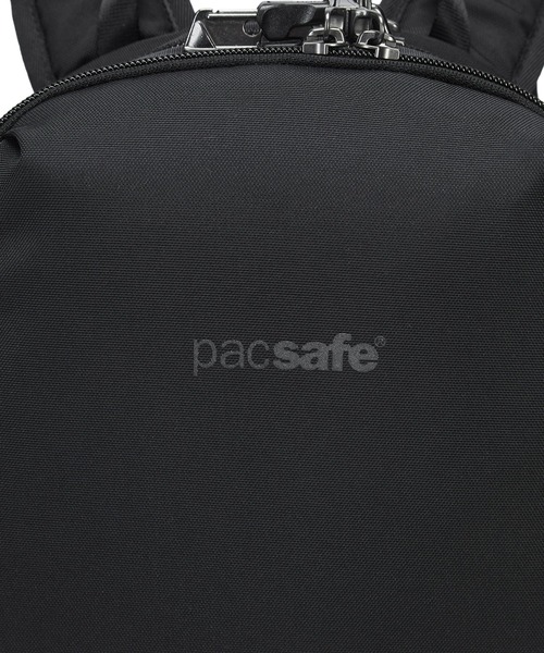pacsafe（パックセーフ）の「pacsafe/パックセーフ V 12L Tech backpack/テックバックパック（バックパック/リュック・メンズ・ブラック・FREE）」の7枚目の写真