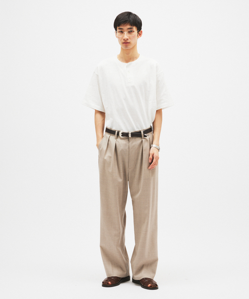 JOURNAL STANDARD（ジャーナルスタンダード）の「スラブ ヘンリー ネック 半袖 Tシャツ（Tシャツ/カットソー・メンズ・ホワイト/ブラック系その他/クリアブルー・LARGE/MEDIUM）」の4枚目の写真