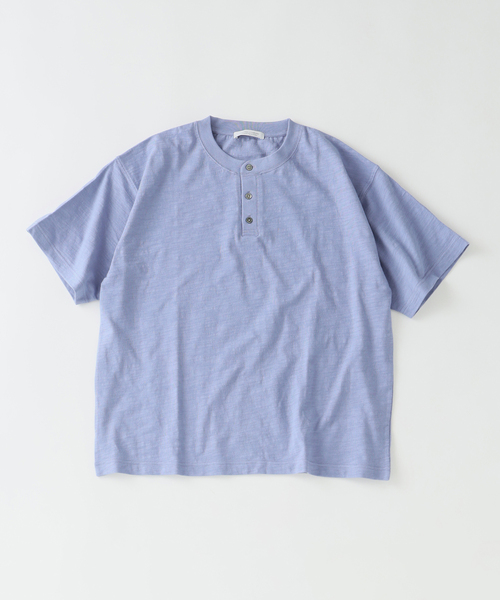 JOURNAL STANDARD（ジャーナルスタンダード）の「スラブ ヘンリー ネック 半袖 Tシャツ（Tシャツ/カットソー・メンズ・ホワイト/ブラック系その他/クリアブルー・LARGE/MEDIUM）」の13枚目の写真