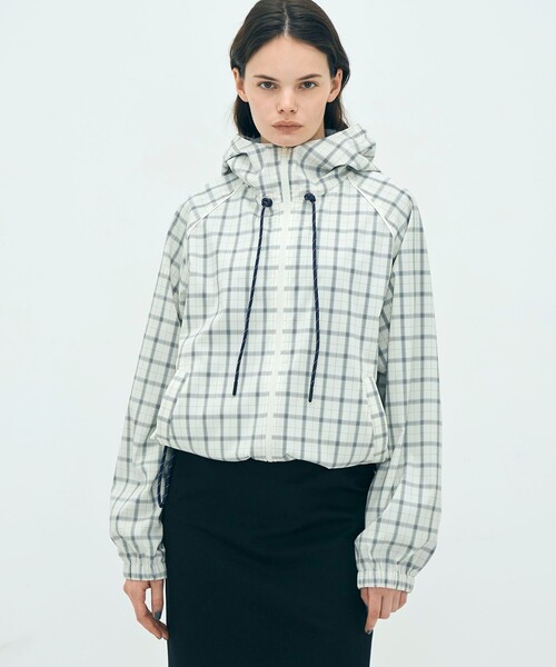 edition pourell(エディションプレル)の「edition pourell Super 120'sトロチェック フーデットブルゾン(ブルゾン・レディース・ブラック系その他/ホワイト系その他・34/36)」の4枚目の写真