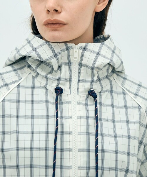 edition pourell(エディションプレル)の「edition pourell Super 120'sトロチェック フーデットブルゾン(ブルゾン・レディース・ブラック系その他/ホワイト系その他・34/36)」の9枚目の写真