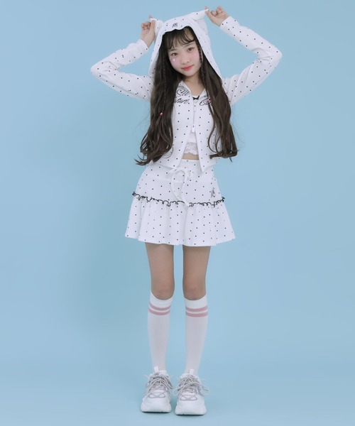 ANAP GiRL(アナップガール)の「アソート柄 ネコミミ 付 ダブル ジップ カット パーカー【セットアップ対応】(パーカー・キッズ・ネイビー/サックスブルー/ホワイト×ブラック・XS/M/S)」の14枚目の写真