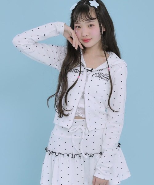ANAP GiRL(アナップガール)の「アソート柄 ネコミミ 付 ダブル ジップ カット パーカー【セットアップ対応】(パーカー・キッズ・ネイビー/サックスブルー/ホワイト×ブラック・XS/M/S)」の10枚目の写真