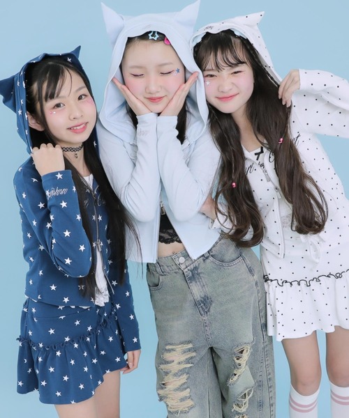 ANAP GiRL(アナップガール)の「アソート柄 ネコミミ 付 ダブル ジップ カット パーカー【セットアップ対応】(パーカー・キッズ・ネイビー/サックスブルー/ホワイト×ブラック・XS/M/S)」の6枚目の写真