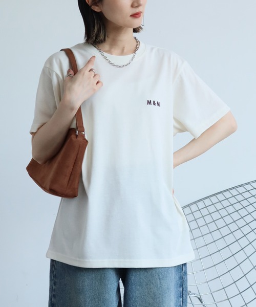 Disney(ディズニー)の「【DISNEY/ディズニー】アートワークデザイン バックプリント Tシャツ(Tシャツ/カットソー・レディース・ピンク/グリーン/ブラック/クリーム・M)」の13枚目の写真