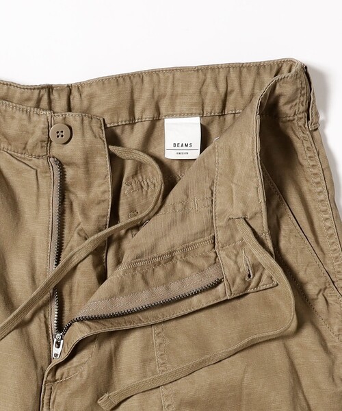 BEAMS(ビームス)の「カットオフ ベイカーパンツ 【リラックスフィット】(その他パンツ・メンズ・オリーブ/ブラック/ベージュ・XL/M/S/L)」の9枚目の写真