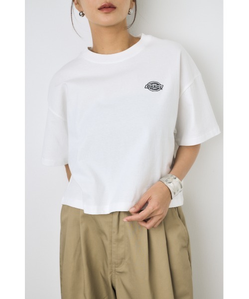 AZUL by moussy(アズールバイマウジー)の「【Dickies×AZUL】ワンポイントTee(Tシャツ/カットソー・レディース・ブルー/オフホワイト/チャコールグレー・SMALL/MEDIUM)」の12枚目の写真