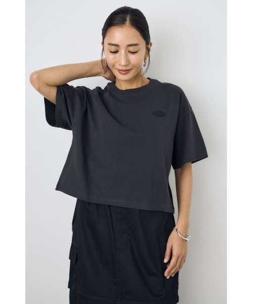 AZUL by moussy(アズールバイマウジー)の「【Dickies×AZUL】ワンポイントTee(Tシャツ/カットソー・レディース・ブルー/オフホワイト/チャコールグレー・SMALL/MEDIUM)」の22枚目の写真