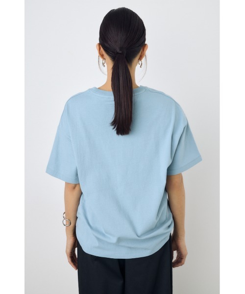 AZUL by moussy(アズールバイマウジー)の「【Dickies×AZUL】ワンポイントTee(Tシャツ/カットソー・レディース・ブルー/オフホワイト/チャコールグレー・SMALL/MEDIUM)」の4枚目の写真
