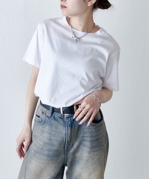 Lui's(ルイス)の「接触冷感THE BASIC Tシャツ(Tシャツ/カットソー・レディース・チャコールグレー/オフホワイト/サックスブルー/ブラック・FREE)」の2枚目の写真