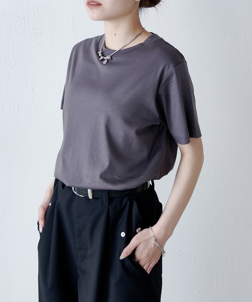 Lui's(ルイス)の「接触冷感THE BASIC Tシャツ(Tシャツ/カットソー・レディース・チャコールグレー/オフホワイト/サックスブルー/ブラック・FREE)」の15枚目の写真