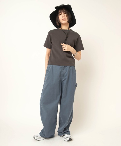 RNA-N(アールエヌエーエヌ)の「M2665 コットンフライスT(Tシャツ/カットソー・レディース・チャコール/ダークブラウン/グレイッシュベージュ・FREE)」の9枚目の写真