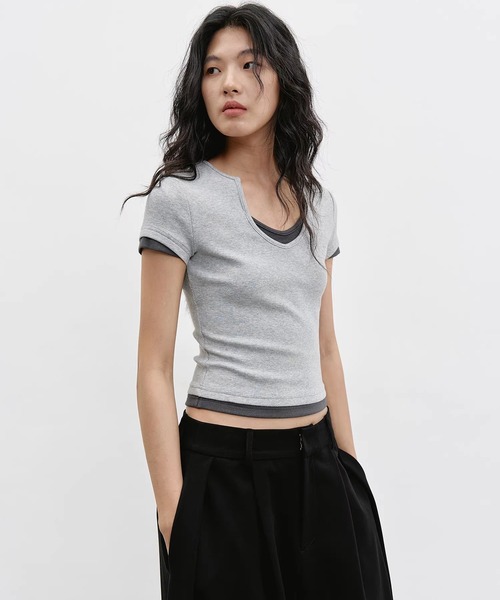 EIGHTHMONTH(エイスマンス)の「レイヤードネック コンパクトトップス EM26s056【EIGHTHMONTH】(Tシャツ/カットソー・レディース・グレー/ベージュ・M/S)」の16枚目の写真