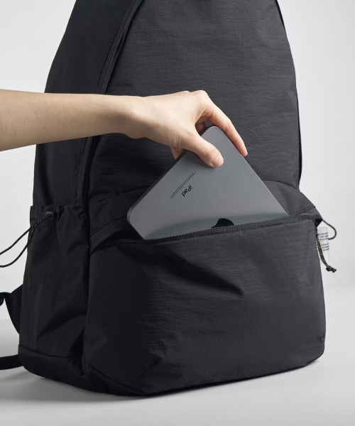 MATHEMATIK(マスマティック)の「イアン W50 バックパック 大容量 ノートパソコン ナイロン 旅行用 バッグ リュック クラウドグレー(バックパック/リュック・メンズ・その他・FREE)」の8枚目の写真