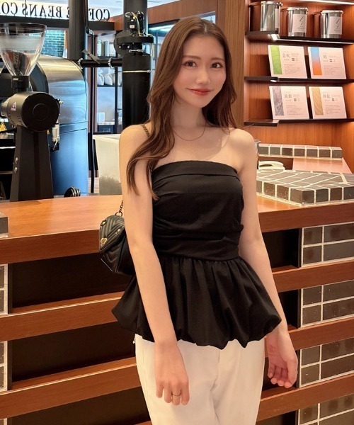 ALLuRing ChaRm(アリュリングチャーム)の「【ALLuRing ChaRm × bellchan21_(Suzu)】Ruched Peplum Tube Top / シャーリングペプラムチューブトップ(チューブトップ・レディース・チェック/ブラック・FREE)」の6枚目の写真