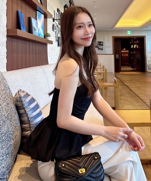 ALLuRing ChaRm(アリュリングチャーム)の「【ALLuRing ChaRm × bellchan21_(Suzu)】Ruched Peplum Tube Top / シャーリングペプラムチューブトップ(チューブトップ・レディース・チェック/ブラック・FREE)」の10枚目の写真