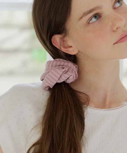 GIUNON(ジウノン)の「stretch border scrunchie / ストレッチボーダーシュシュ(シュシュ・レディース・ピンク/ブルー/ブラック・FREE)」の14枚目の写真
