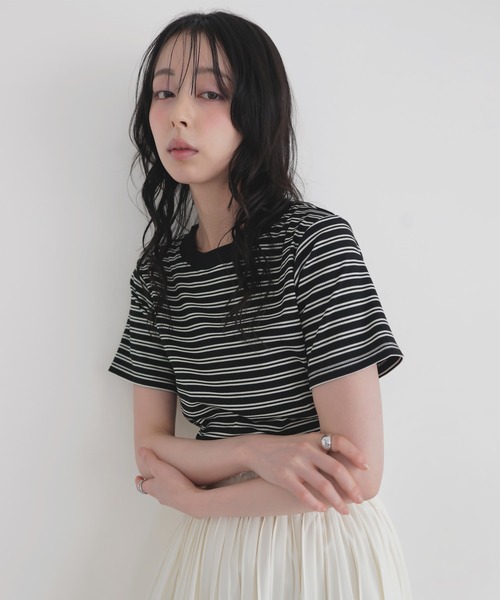 LIAN(リアン)の「ボーダークロップドT(Tシャツ/カットソー・レディース・チャコールグレー/ベージュ/杢グレー/ブラック・FREE)」の15枚目の写真