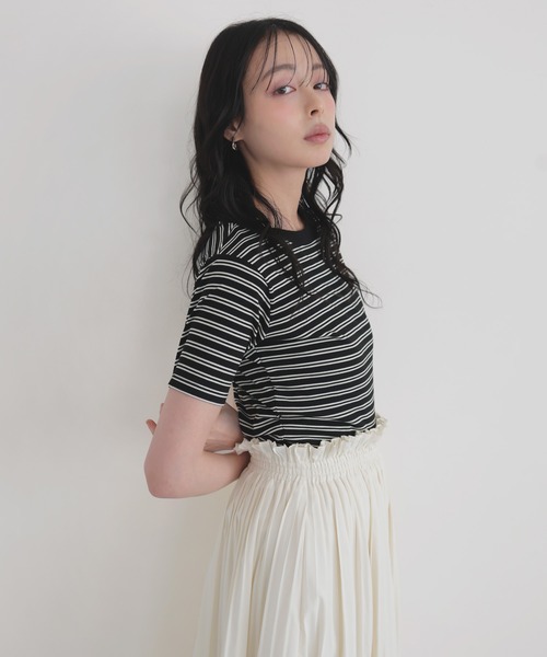 LIAN(リアン)の「ボーダークロップドT(Tシャツ/カットソー・レディース・チャコールグレー/ベージュ/杢グレー/ブラック・FREE)」の17枚目の写真