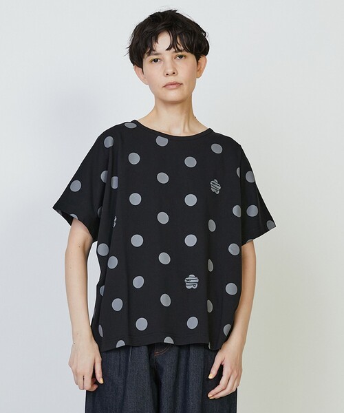 FRAPBOIS PARK(フラボアパーク)の「ドルマンドット2(Tシャツ/カットソー・レディース・ブラック/サーモンピンク/ブルー・1)」の2枚目の写真