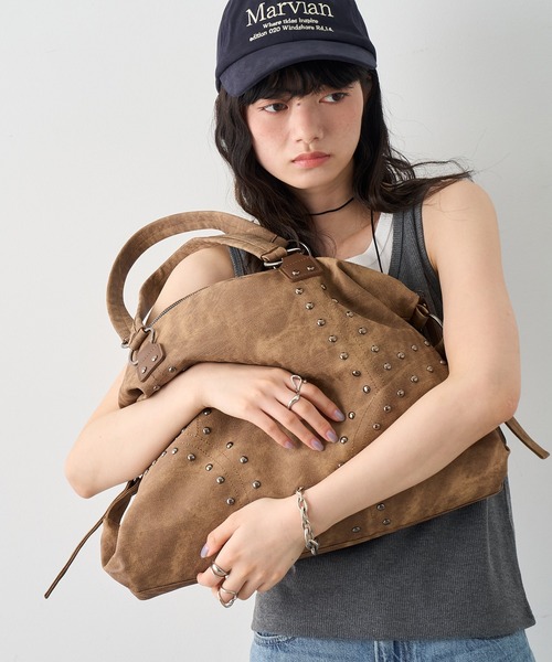 NOGLE（ノグル）の「【NOGLE select/ノグルセレクト】スタッズボストンバッグ/トートバッグ（ボストンバッグ・レディース・ブラウン/ベージュ/ブラック・FREE）」の7枚目の写真