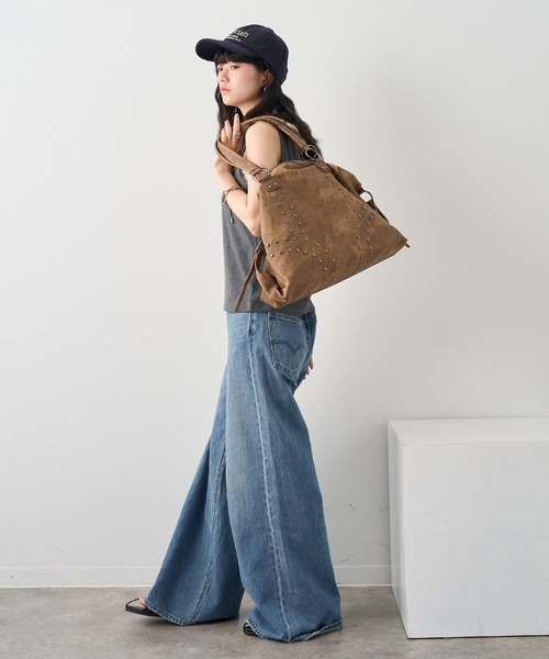 NOGLE（ノグル）の「【NOGLE select/ノグルセレクト】スタッズボストンバッグ/トートバッグ（ボストンバッグ・レディース・ブラウン/ベージュ/ブラック・FREE）」の8枚目の写真