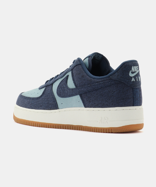 NIKE(ナイキ)の「NIKE AIR FORCE 1 '07 LV8 DENIM IR0951-400(スニーカー・メンズ・ネイビー・24cm/24.5cm/25cm/25.5cm/26cm/26.5cm/27cm/27.5cm/28cm/28.5cm/29cm/30cm)」の3枚目の写真