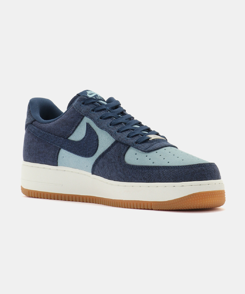 NIKE(ナイキ)の「NIKE AIR FORCE 1 '07 LV8 DENIM IR0951-400(スニーカー・メンズ・ネイビー・24cm/24.5cm/25cm/25.5cm/26cm/26.5cm/27cm/27.5cm/28cm/28.5cm/29cm/30cm)」の5枚目の写真