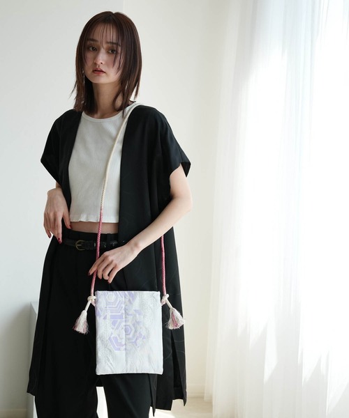 utatane(ウタタネ)の「帯リメイク maison utatane ショルダーバッグ 銀の波流(ショルダーバッグ・レディース・シルバー・FREE)」の2枚目の写真