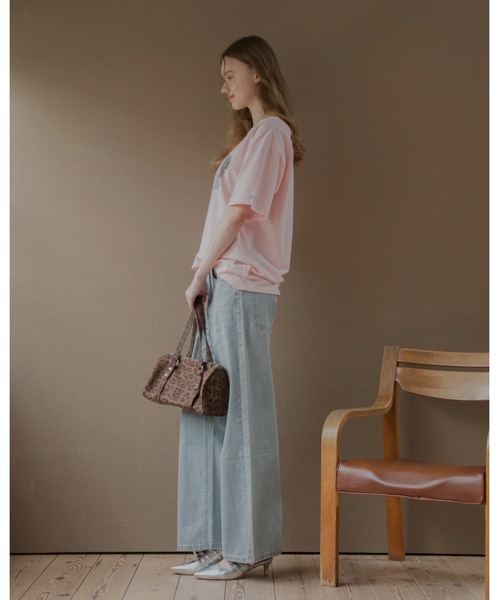 JUMELLE(ジュメロ)の「レースデザインワイドデニム(デニムパンツ・レディース・ライトブルー/ブラック・SMALL/MEDIUM)」の5枚目の写真