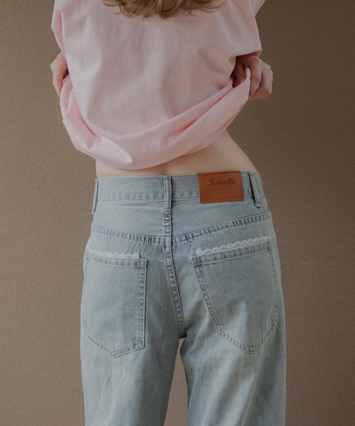 JUMELLE(ジュメロ)の「レースデザインワイドデニム(デニムパンツ・レディース・ライトブルー/ブラック・SMALL/MEDIUM)」の7枚目の写真