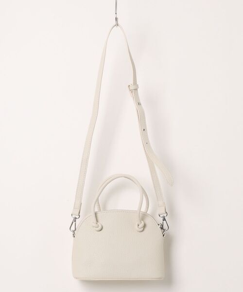 LAULEN(ローレン)の「not handle mini dome bag /ノットハンドル ミニドームバッグ(ショルダーバッグ・レディース・ブラック/ベージュ/アイボリー・FREE)」の5枚目の写真