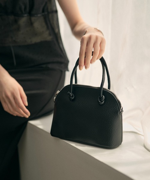 LAULEN(ローレン)の「not handle mini dome bag /ノットハンドル ミニドームバッグ(ショルダーバッグ・レディース・ブラック/ベージュ/アイボリー・FREE)」の12枚目の写真
