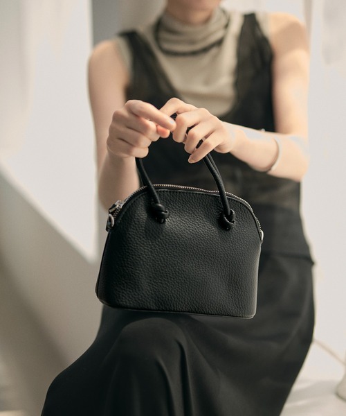 LAULEN(ローレン)の「not handle mini dome bag /ノットハンドル ミニドームバッグ(ショルダーバッグ・レディース・ブラック/ベージュ/アイボリー・FREE)」の15枚目の写真