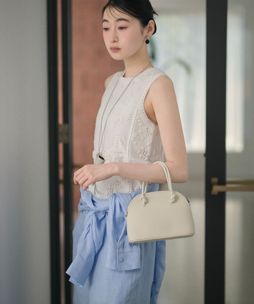 LAULEN(ローレン)の「not handle mini dome bag /ノットハンドル ミニドームバッグ(ショルダーバッグ・レディース・ブラック/ベージュ/アイボリー・FREE)」の9枚目の写真