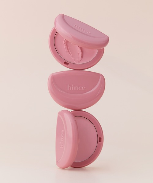 hince(ヒンス)の「ハーフムーンチーク(チーク・レディース・06 アリュール・ムーン/05 ロージームーン/04 リボン/03 ライラックムーン/07 トレンチ/02 スイーツ/01 フレックル・FREE)」の13枚目の写真