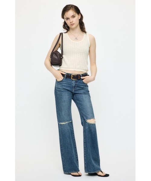 MOUSSY(マウジー)の「LOW SLUNG RIPPED FLARE(デニムパンツ・レディース・ブルー・0/1/2)」の5枚目の写真