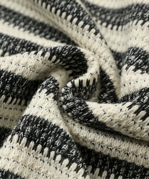 U:UME(ユーム)の「Emboss Baisc Stripe T(Tシャツ/カットソー・メンズ・アイボリー/ブラック・SMALL/X-LARGE/LARGE/MEDIUM)」の6枚目の写真