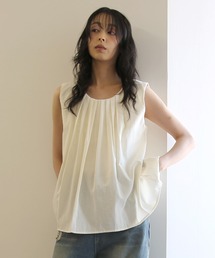 ZOZO限定 フロントタックノースリーブブラウス