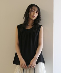 ZOZO限定 フロントタックノースリーブブラウス