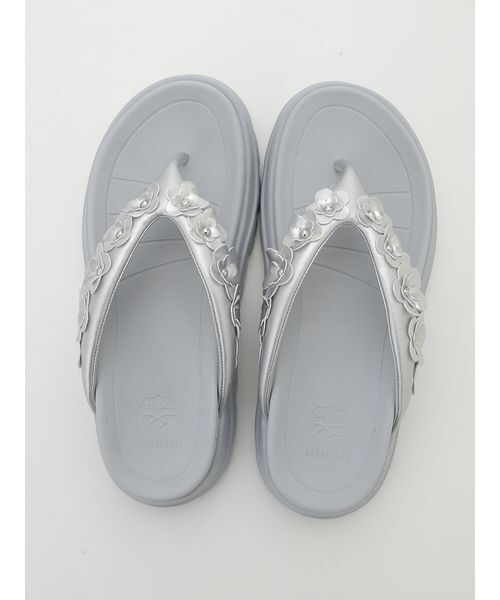 emmi(エミ)の「【emmi×SHAKA】KHAZANA THONG EX for emmi(スニーカー・レディース・シルバー・25/22/24/23)」の10枚目の写真